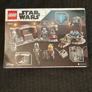 Lego Star Wars The Armorer’s Mandalorian Forge